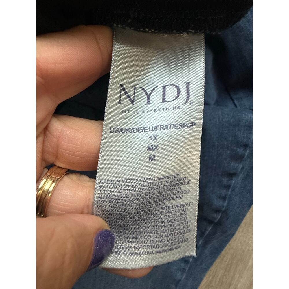 NYDJ Capri Denim, blue, women's size 1X, Comfort Waist - Picture 3 of 6